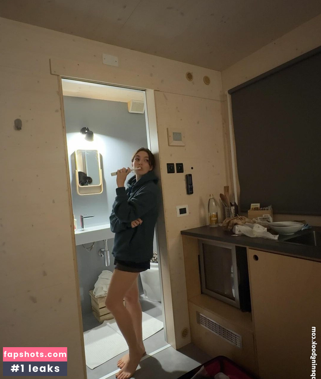 StudyTme nude babe gallery