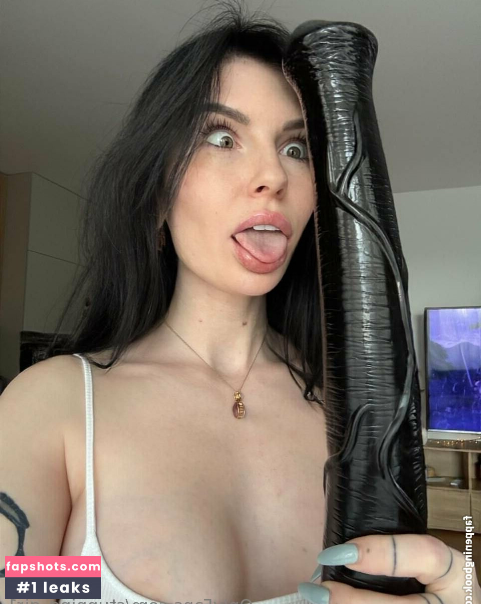 stunning_gir1 gallery photo #8