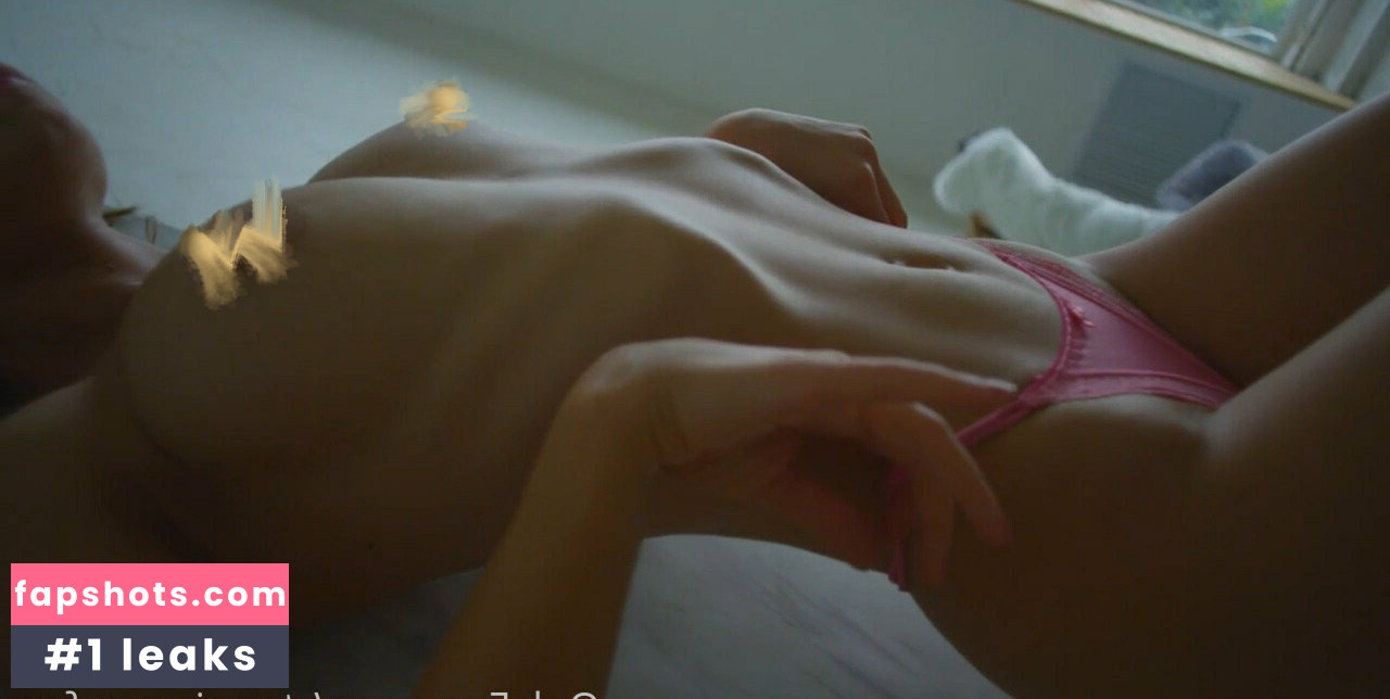 stunningevafree nude babe gallery