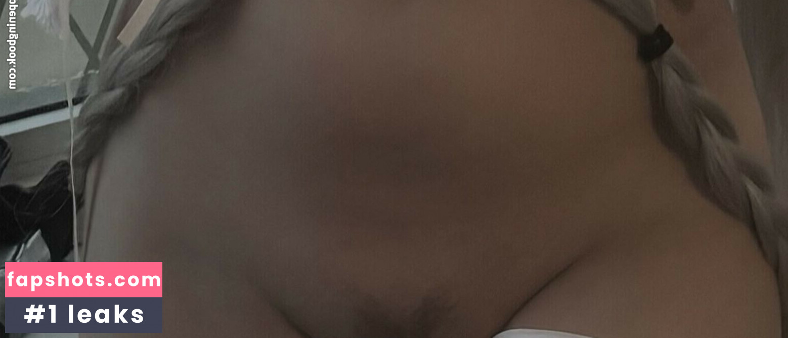 StyrlingElf gallery photo #3