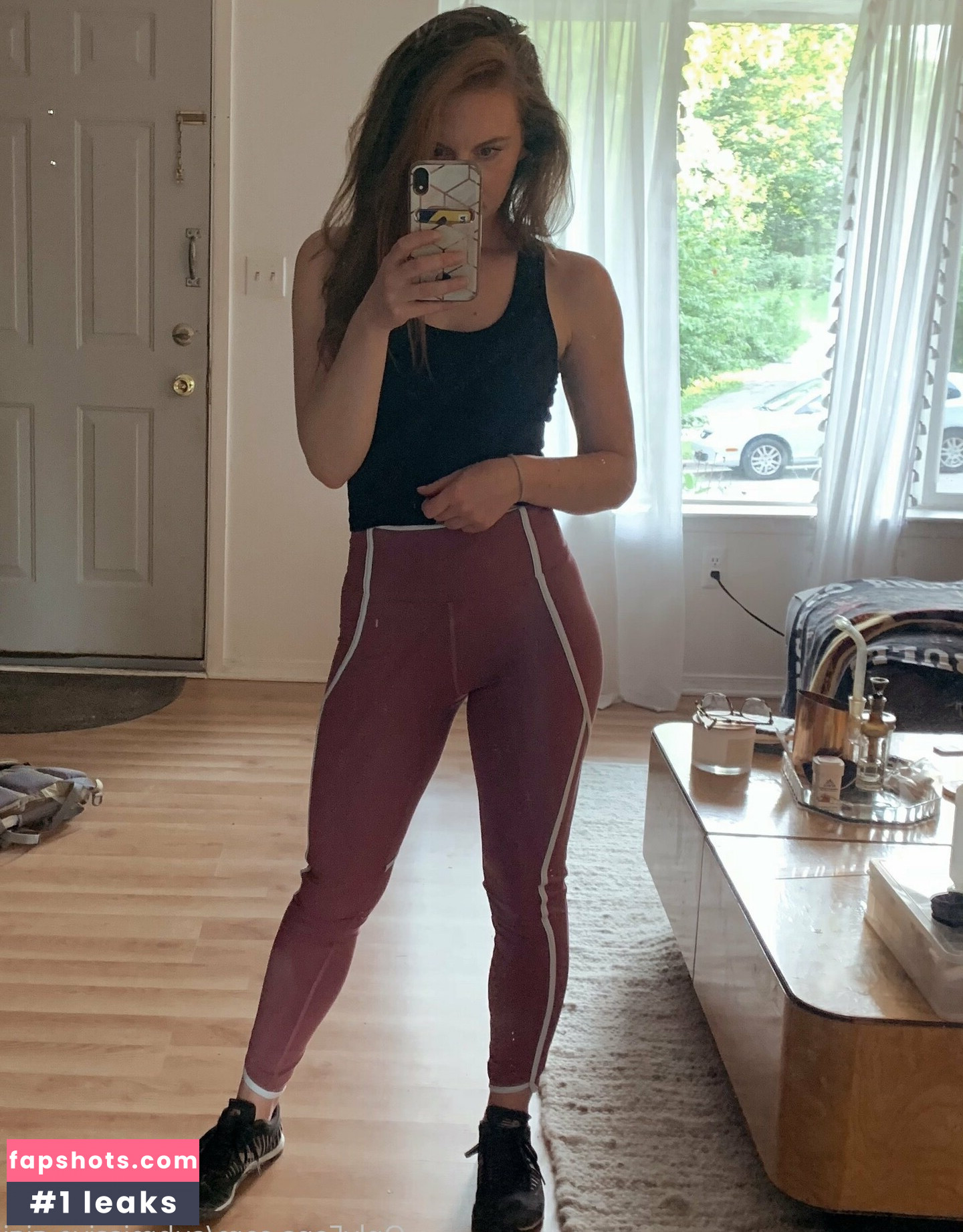 submissive-gigi gallery photo #16