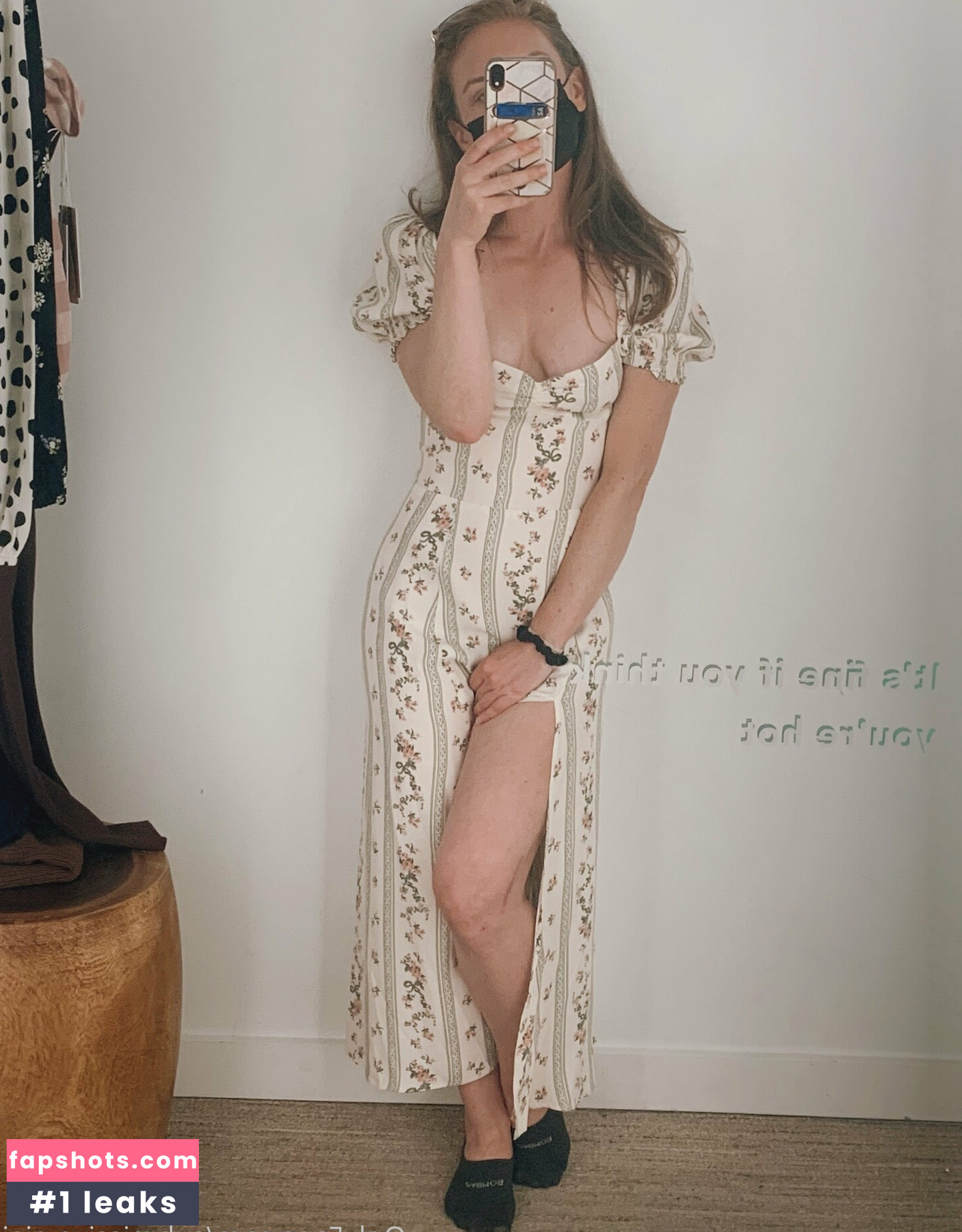 submissive-gigi gallery photo #6