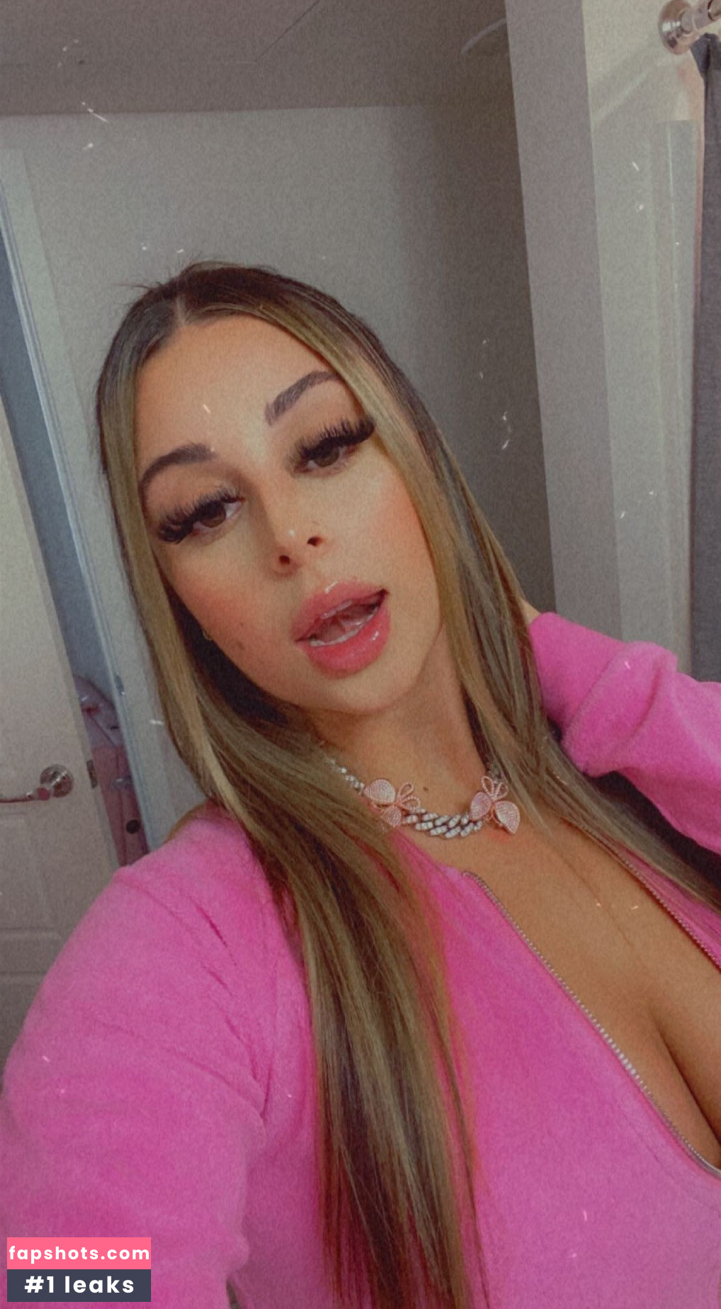 Submissive Skylar Nude Leaks OnlyFans Photos #25 - LeakJerk