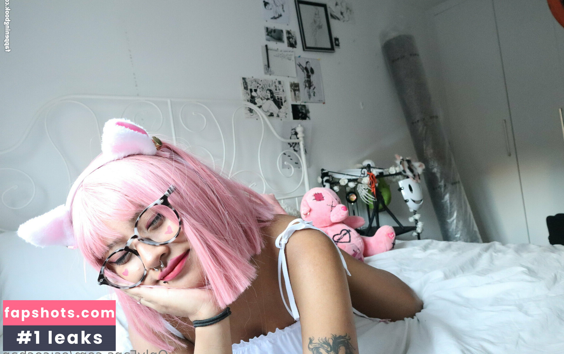 sucubofree gallery photo #3