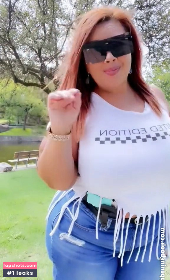 SueAnn gallery photo #16