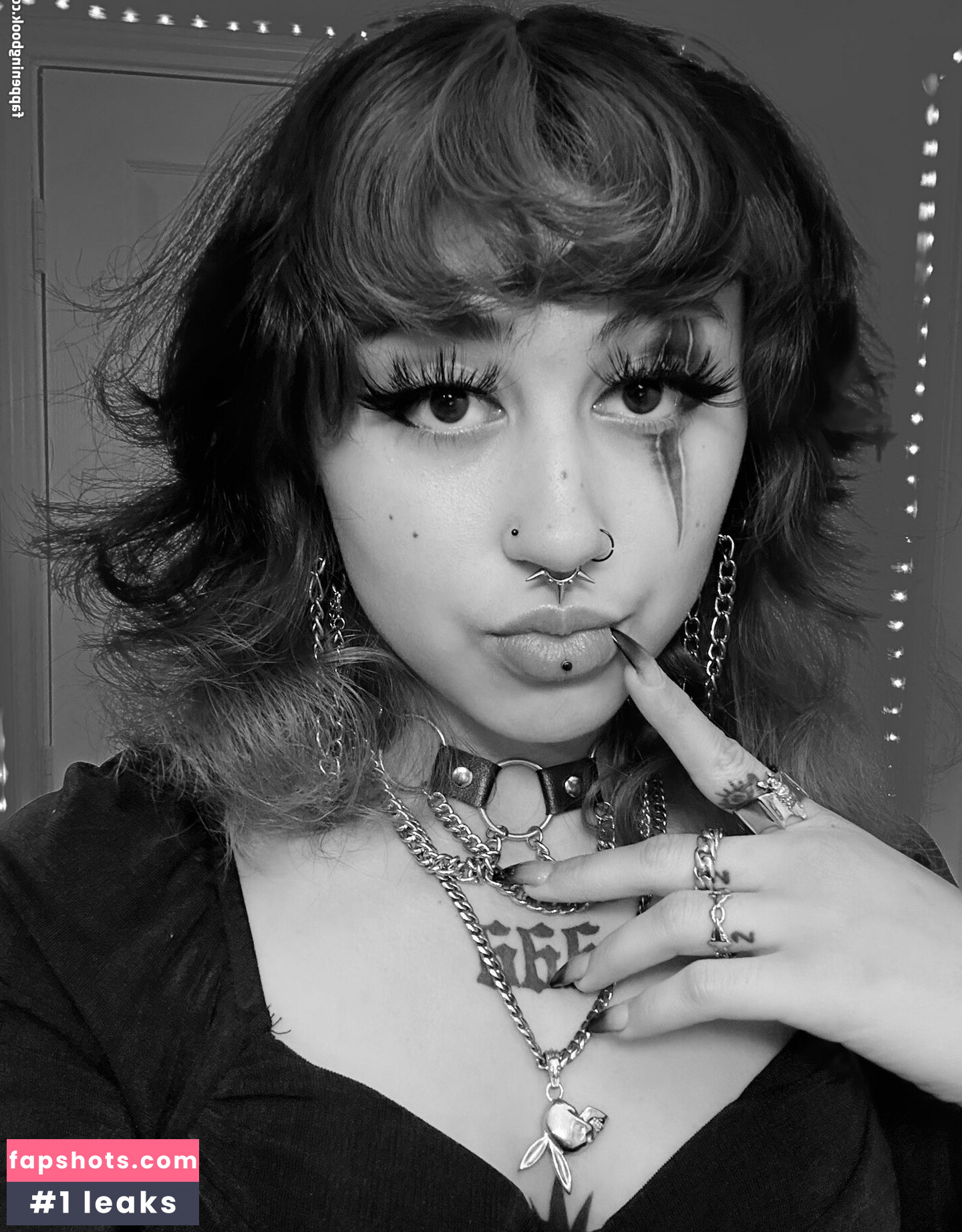 Suedmza Filtración Desnuda OnlyFans Foto #11 - Fapshots