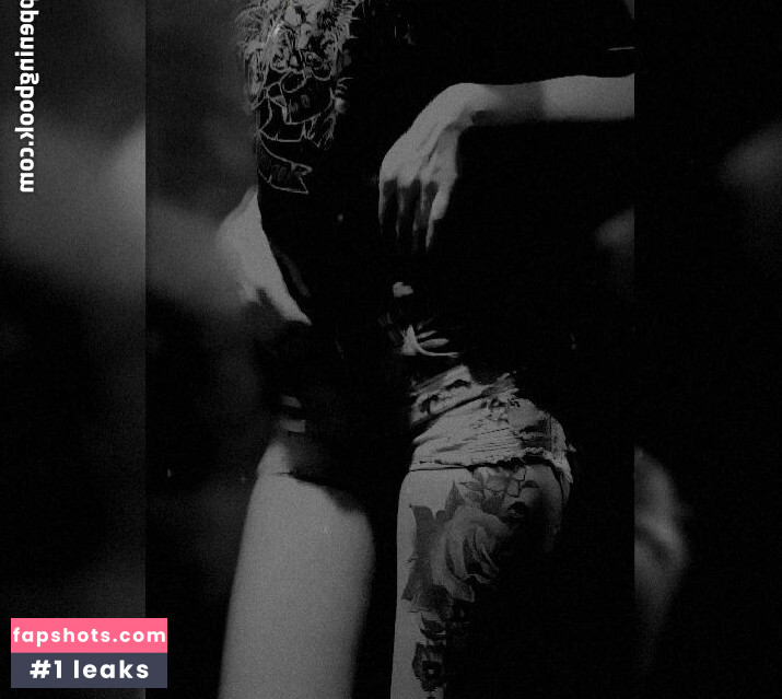 Suela Pahija gallery photo #25