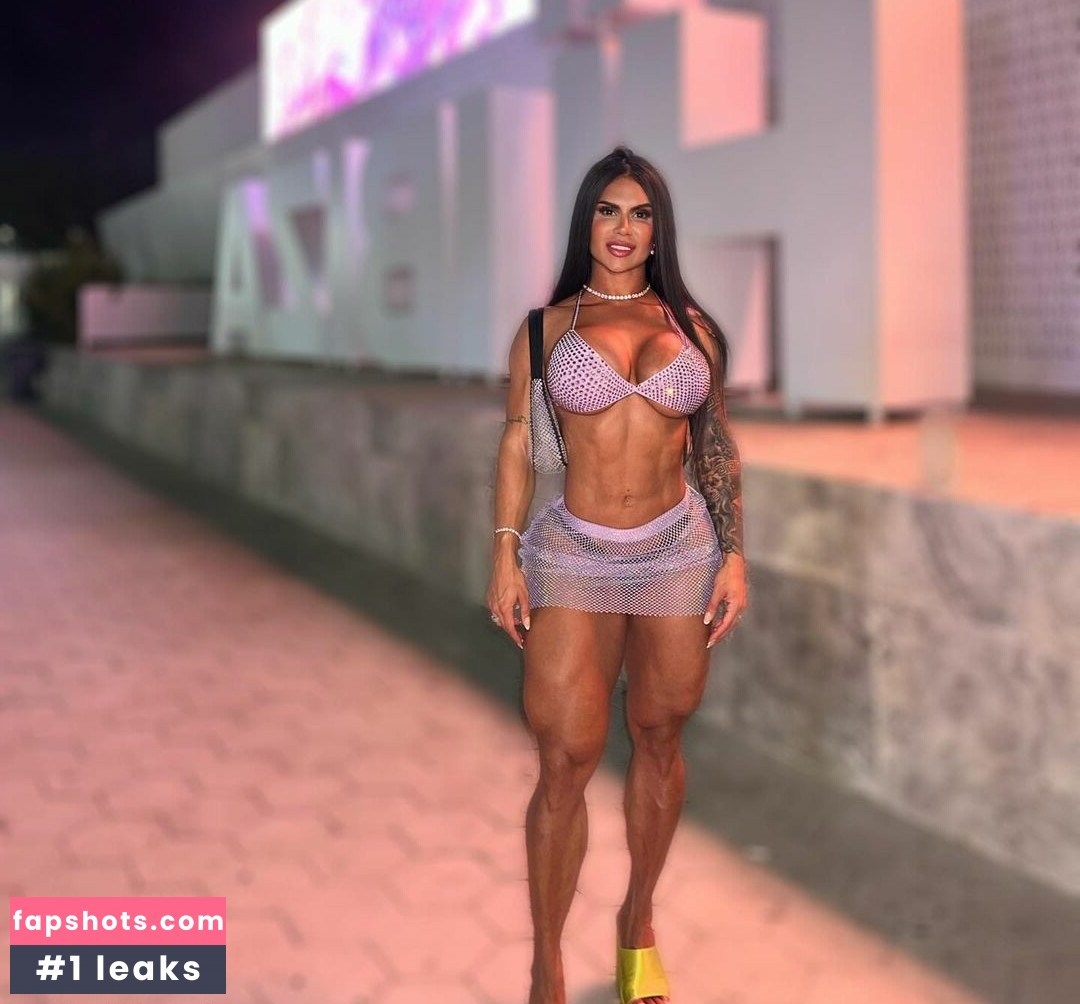 Suelen Bissolati gallery photo #25