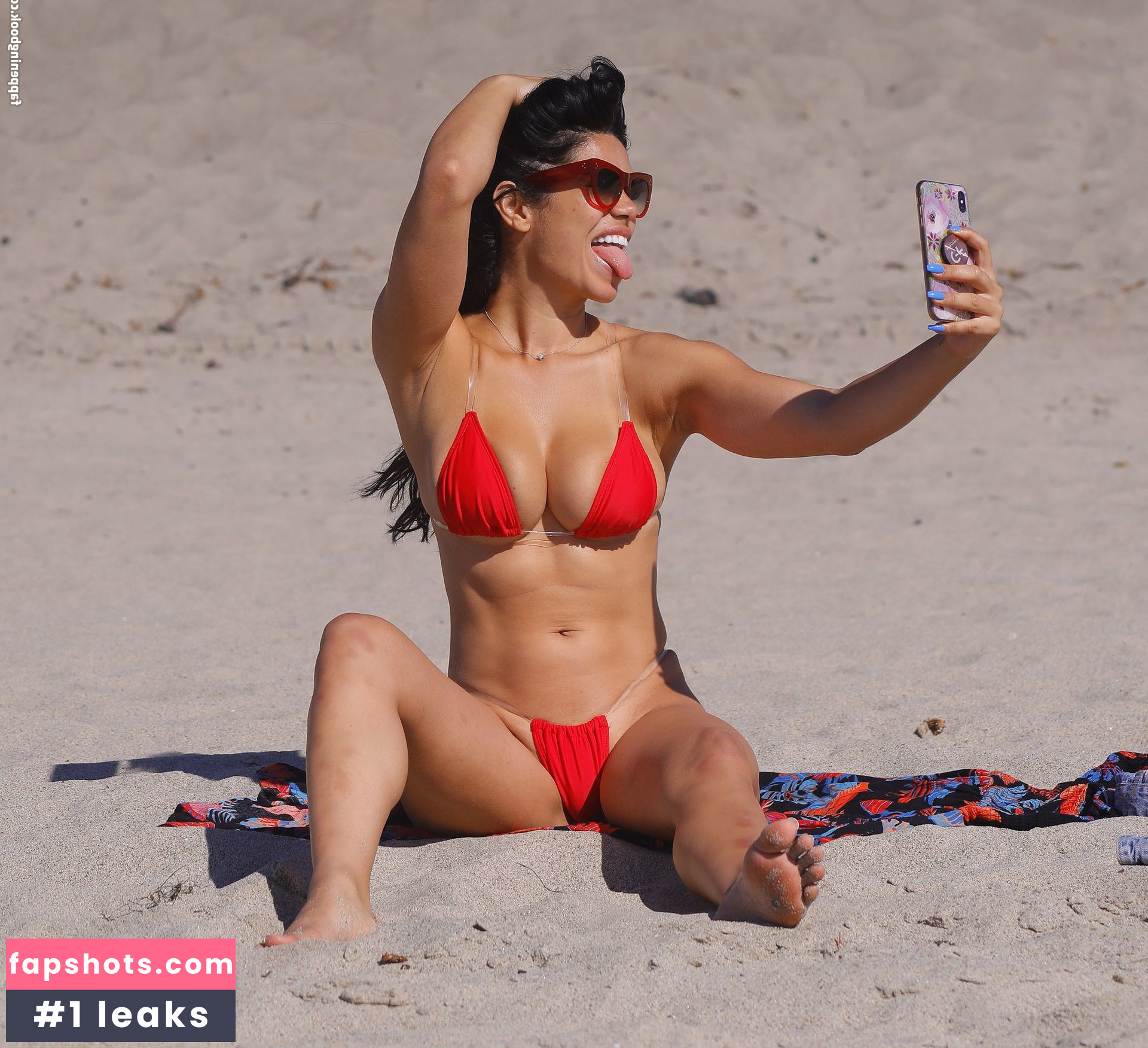 Suelyn Medeiros Nude Leaks OnlyFans Photos #52 - LeakJerk