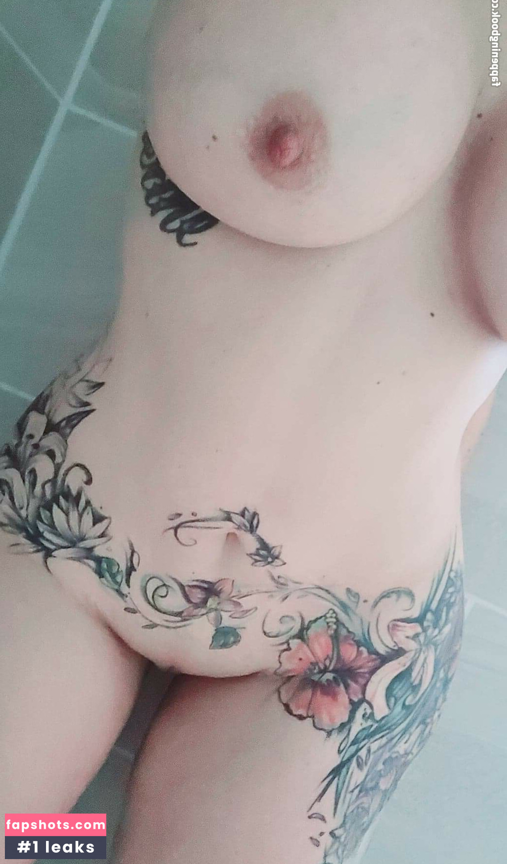 SugarKrispyKat Nude Leaks OnlyFans Photos #5 - LeakJerk