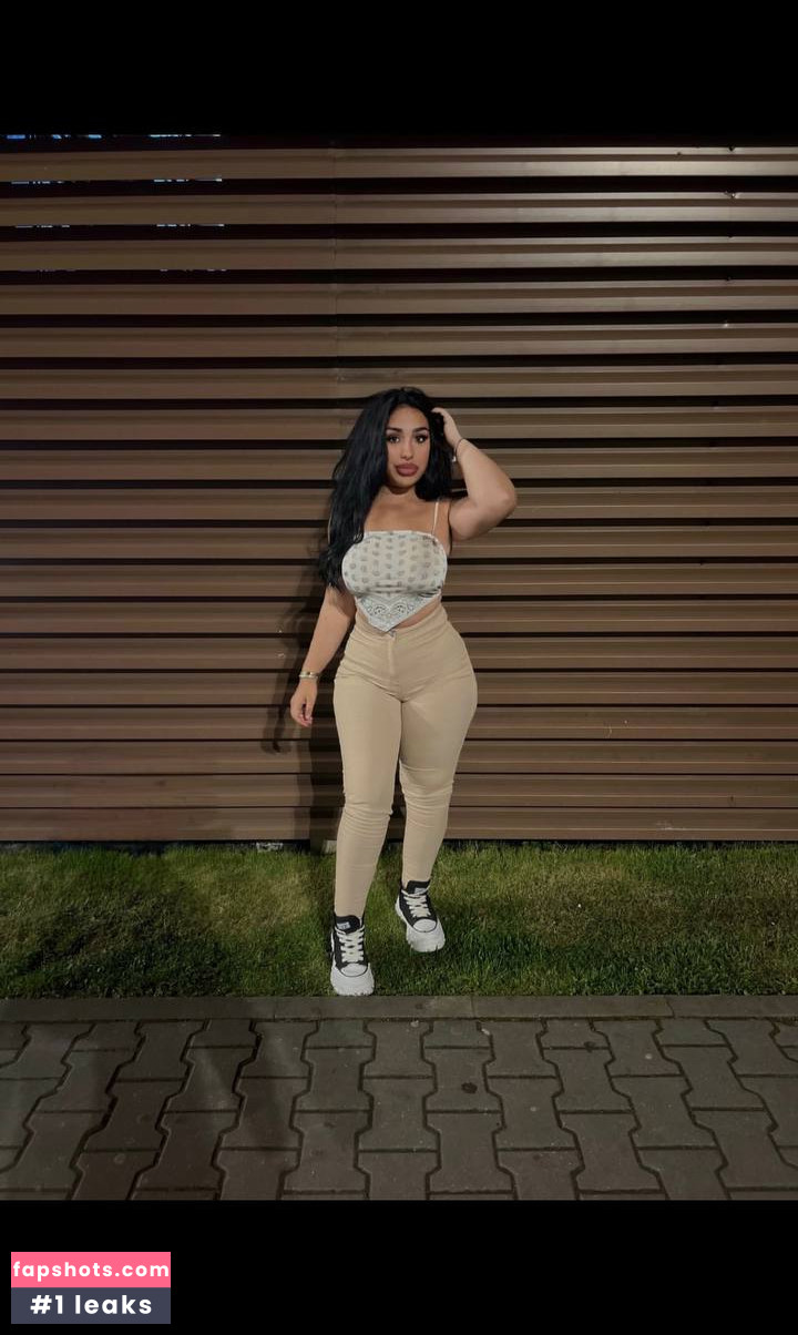 Sugarpeach gallery photo #12