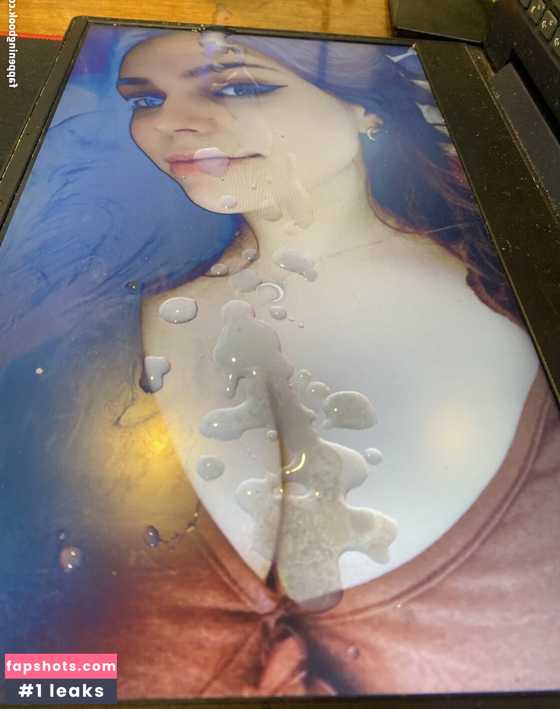 Sugussusana gallery photo #2