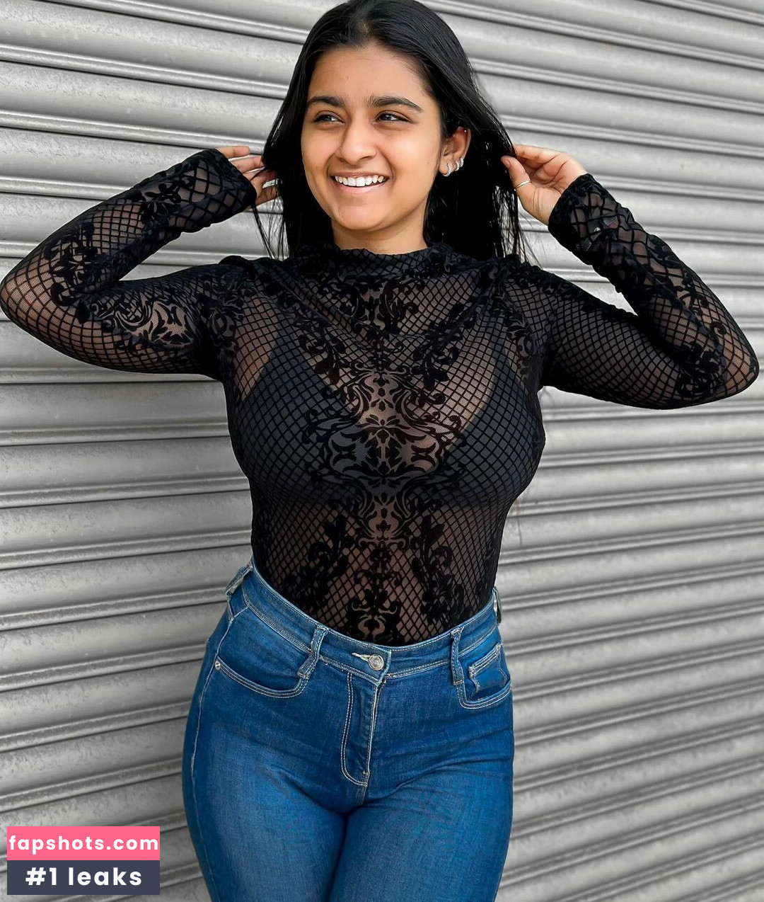 Suhana Khan gallery photo #128