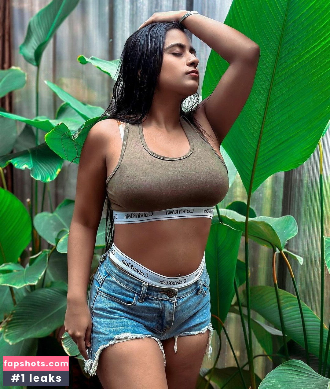 Suhana Khan gallery photo #149