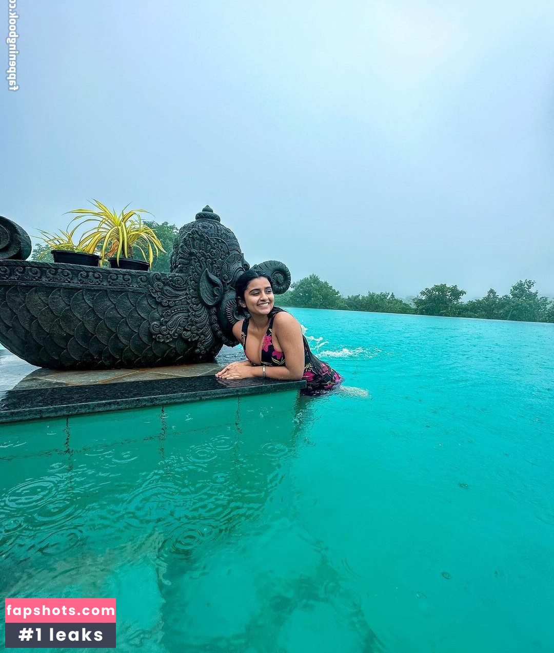 Suhana Khan gallery photo #155