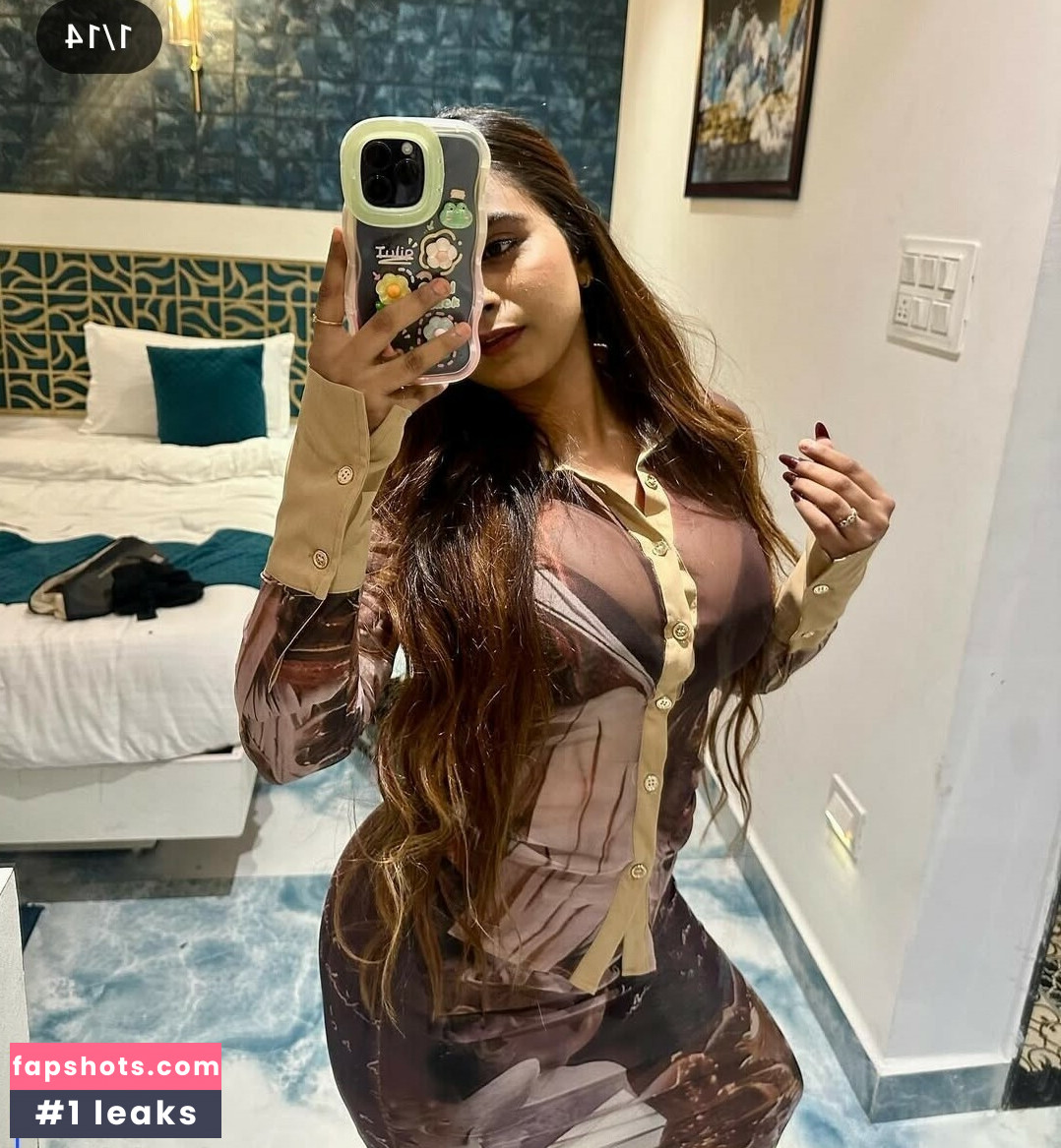 Suhana Khan gallery photo #73