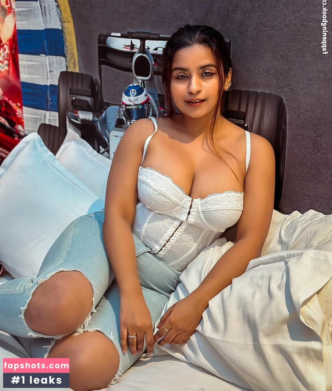 Suhana Khan gallery photo #85