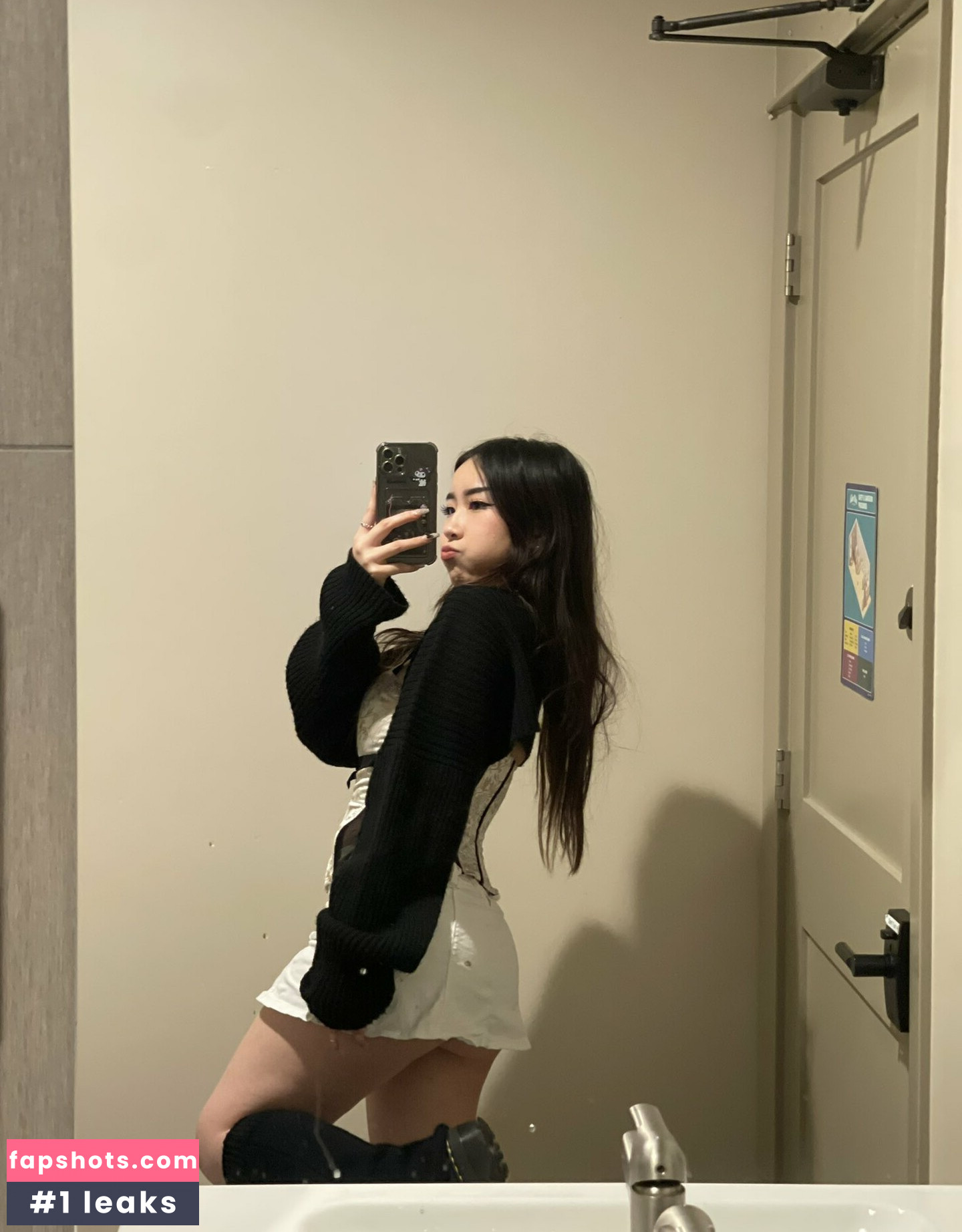 Suhwiena Filtración Desnuda OnlyFans Foto #6 - Fapshots