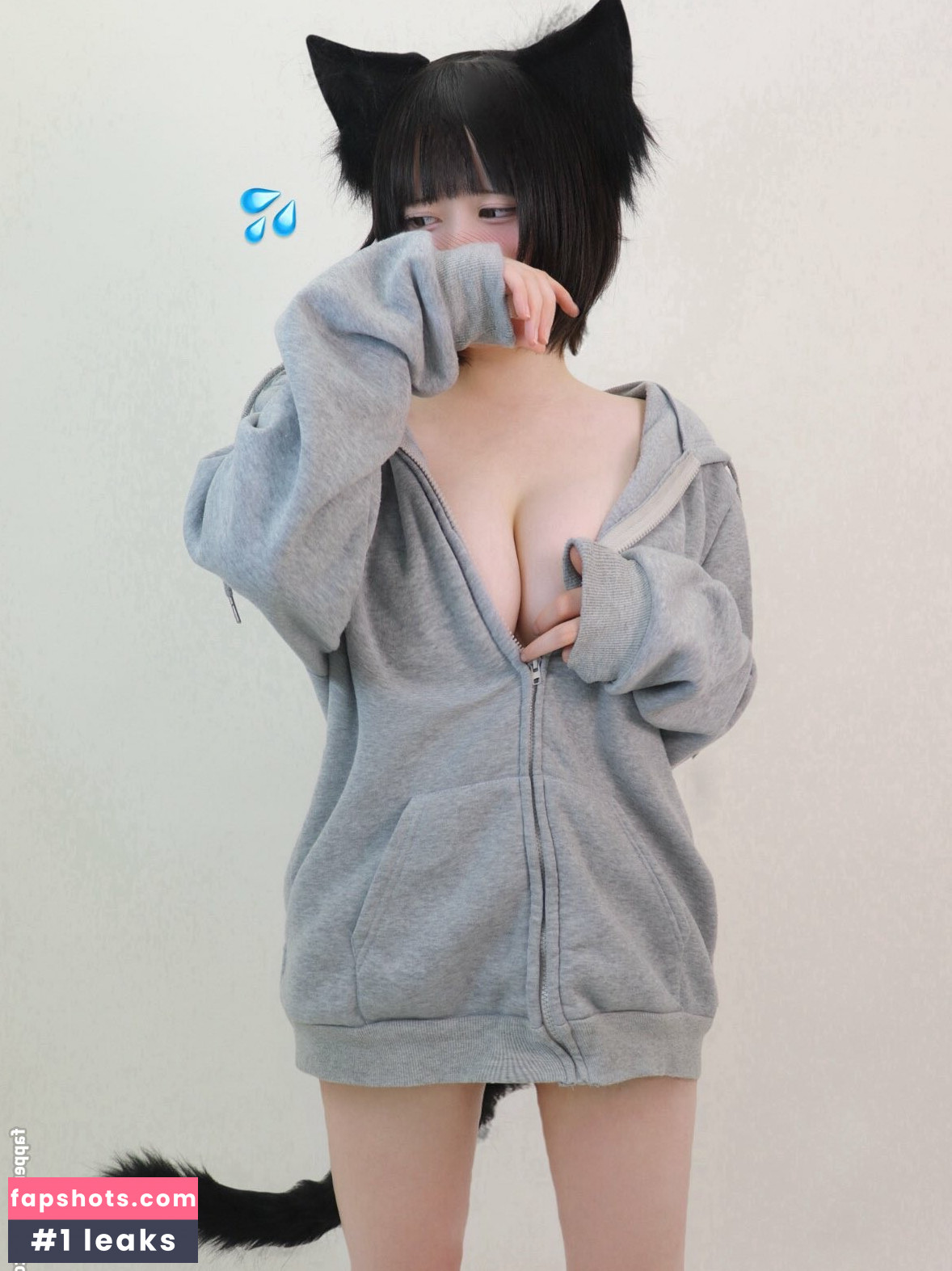 sui_x_ll gallery photo #2