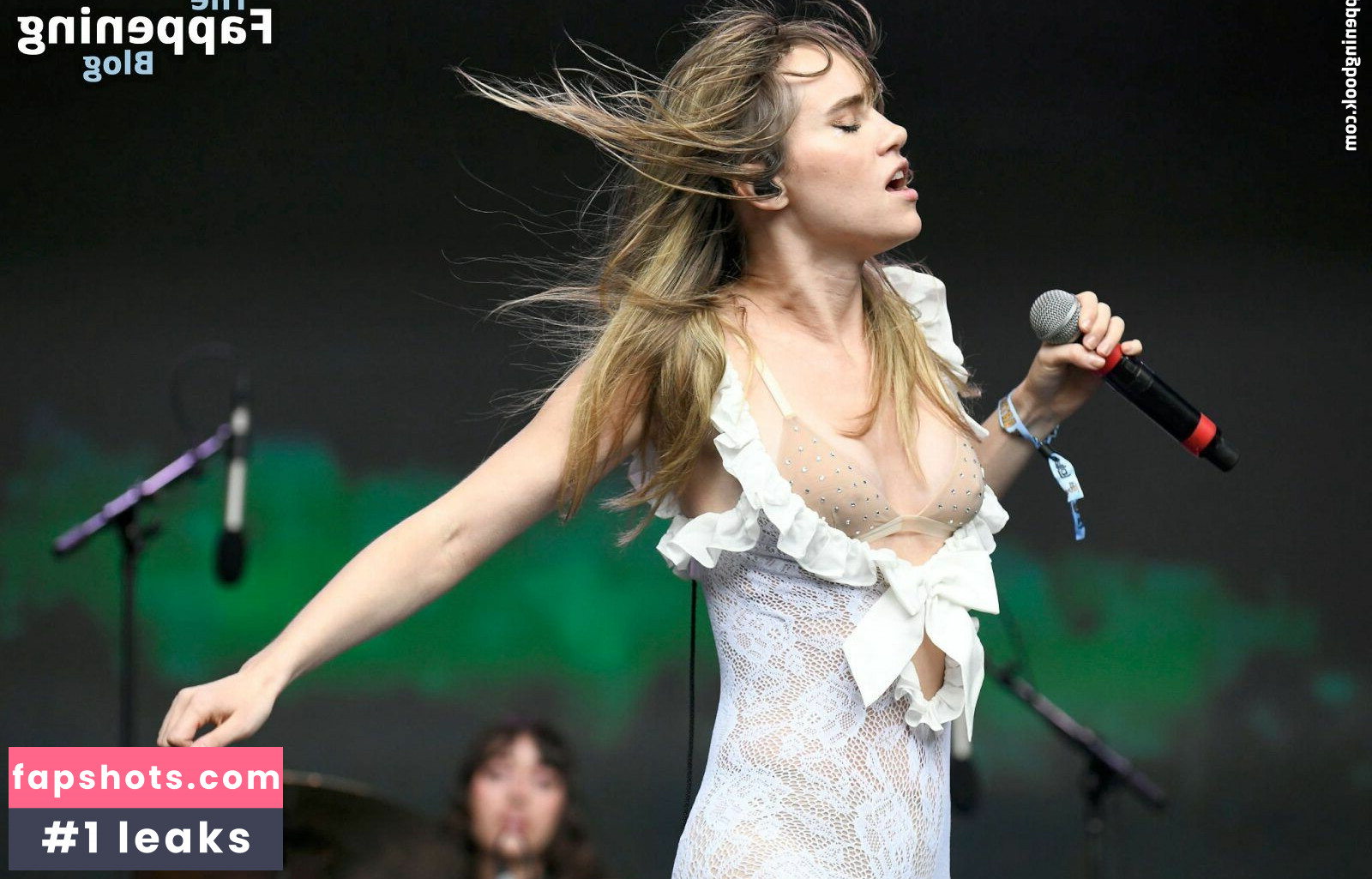 Suki Waterhouse Nahé úniky fotek pouze od fanoušků #121 - Fapshots