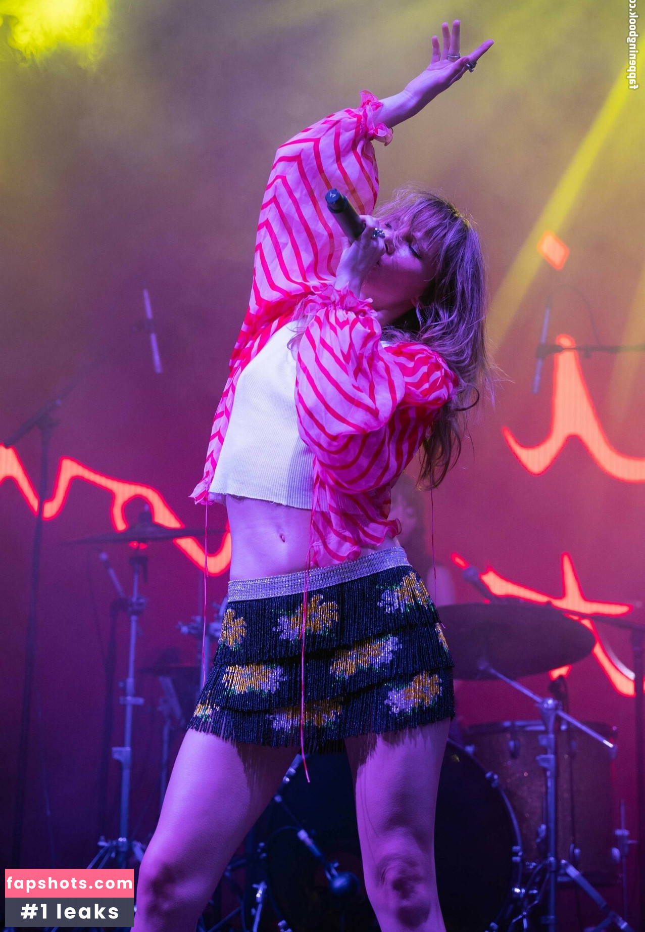 Suki Waterhouse Nahé úniky fotek pouze od fanoušků #145 - Fapshots