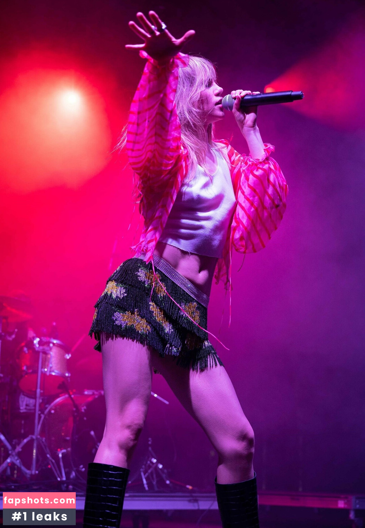 Suki Waterhouse Nahé úniky fotek pouze od fanoušků #157 - Fapshots