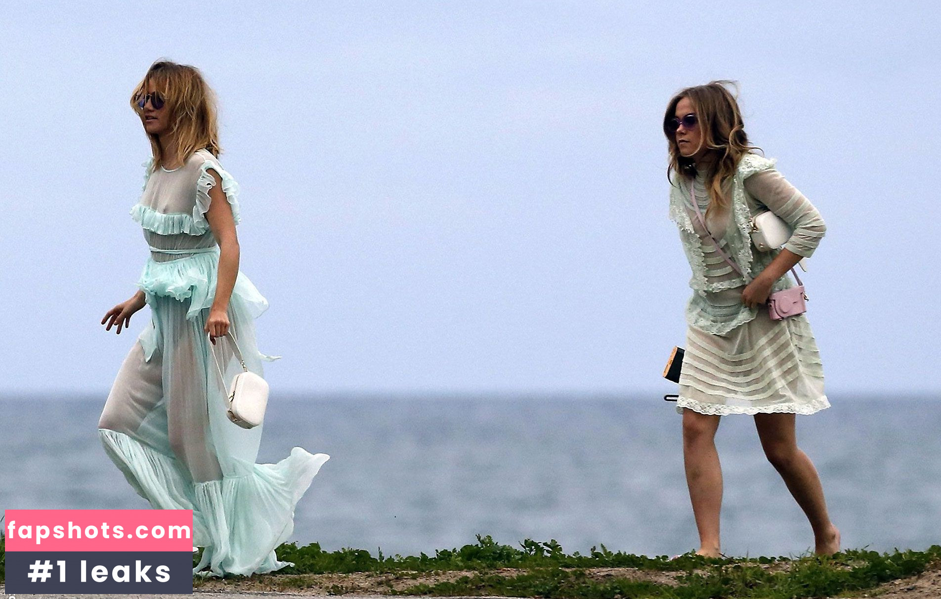 Suki Waterhouse gallery photo #290