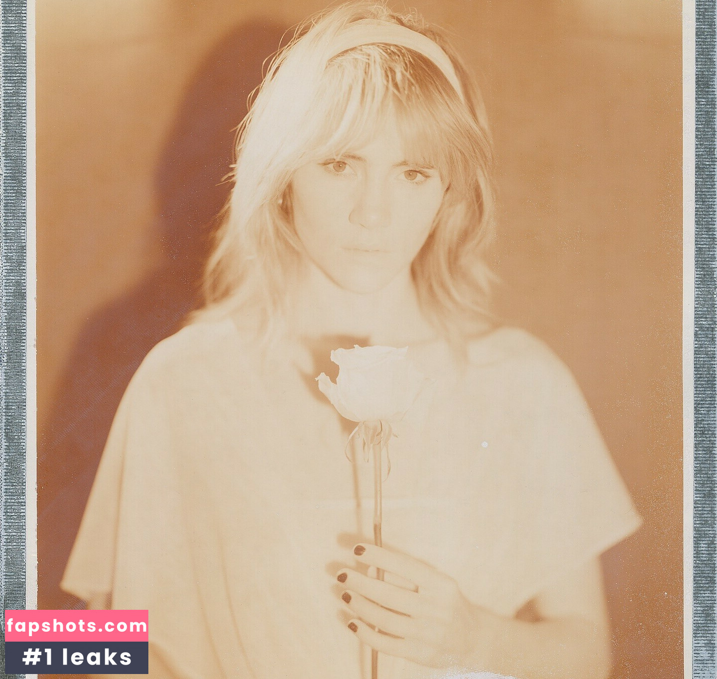 Suki Waterhouse Nahé úniky fotek pouze od fanoušků #37 - Fapshots