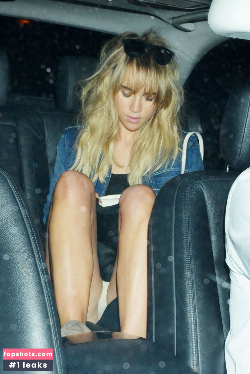 Suki Waterhouse gallery photo #569