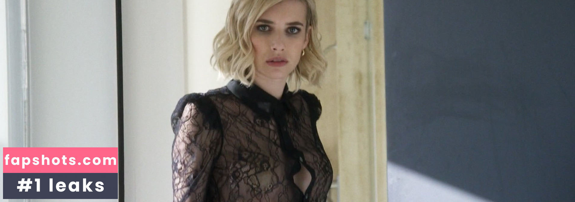 Suki Waterhouse gallery photo #593