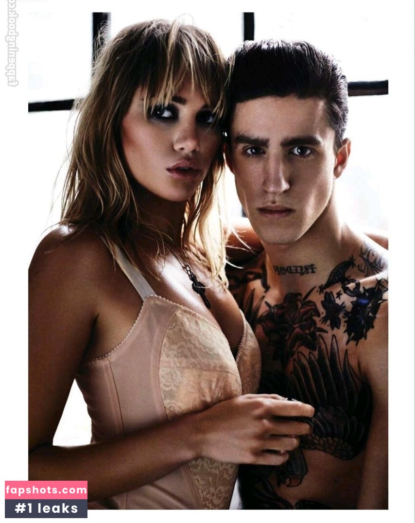 Suki Waterhouse Nahé úniky fotek pouze od fanoušků #82 - Fapshots