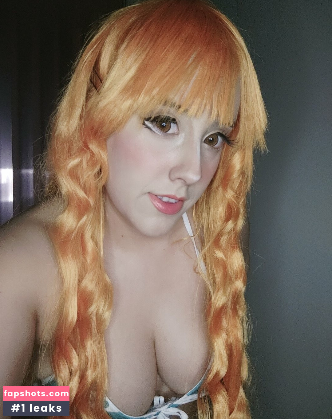 Sukicherry Cosplay gallery photo #5