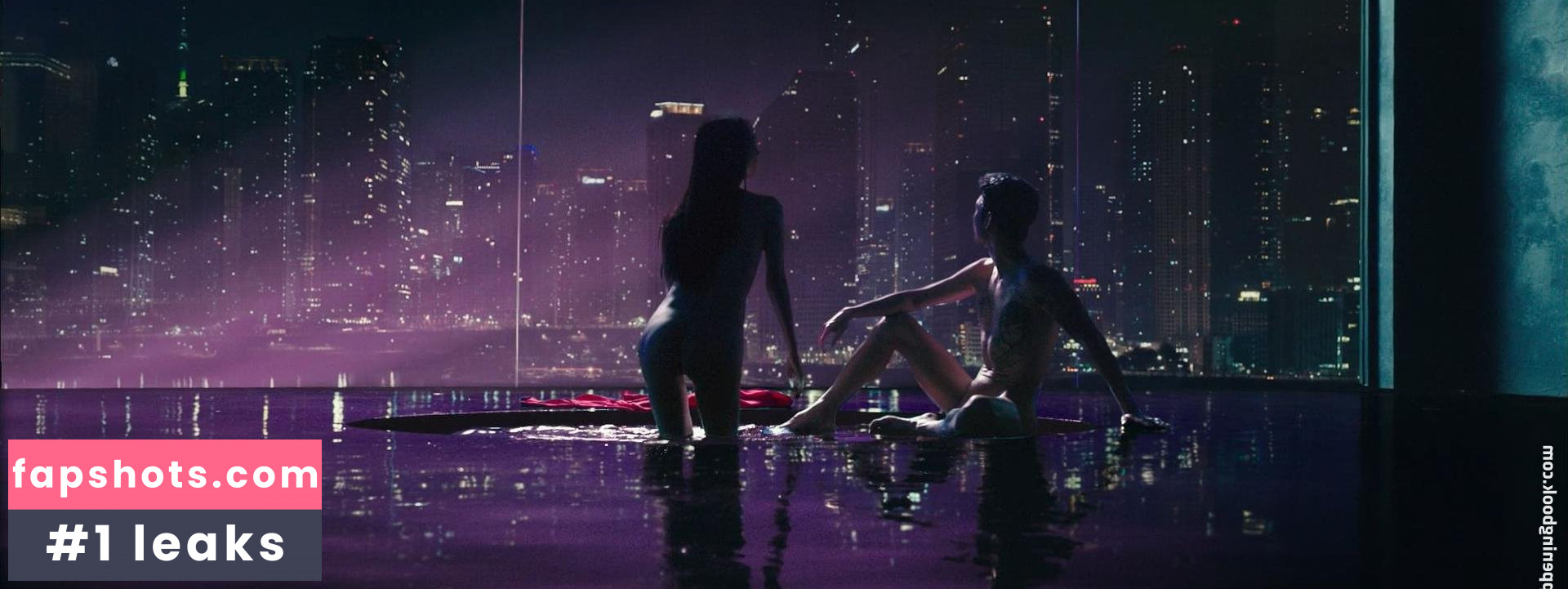 Sulli Choi gallery photo #11