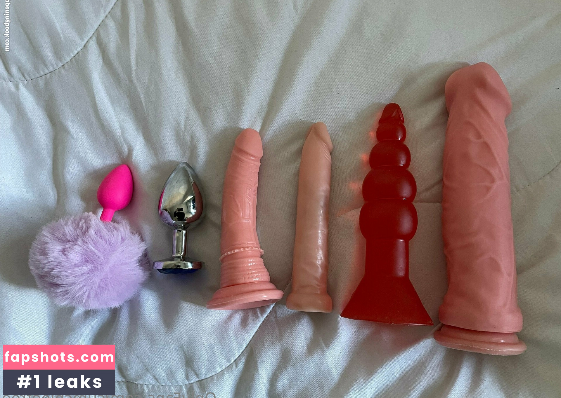 sumchloefree Filtración Desnuda OnlyFans Foto #16 - Fapshots