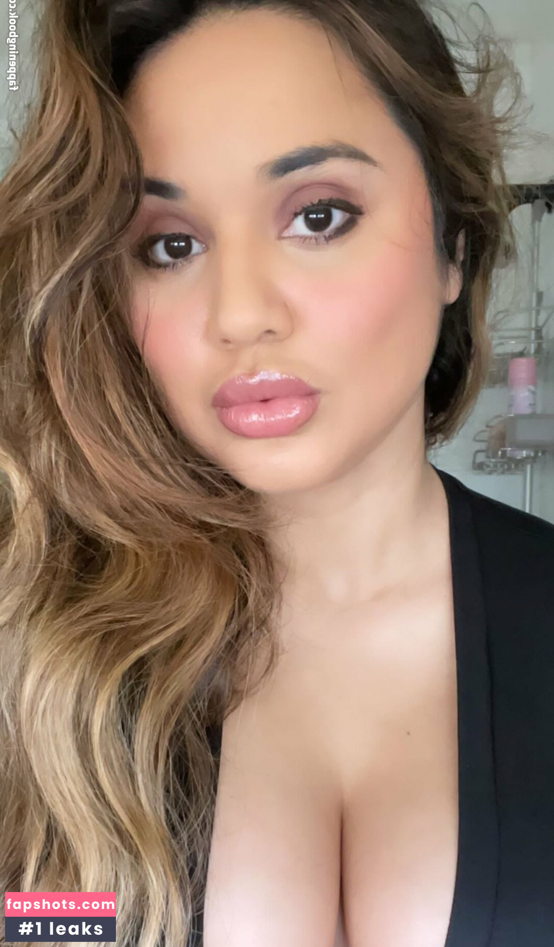 Summer Bishil gallery photo #2