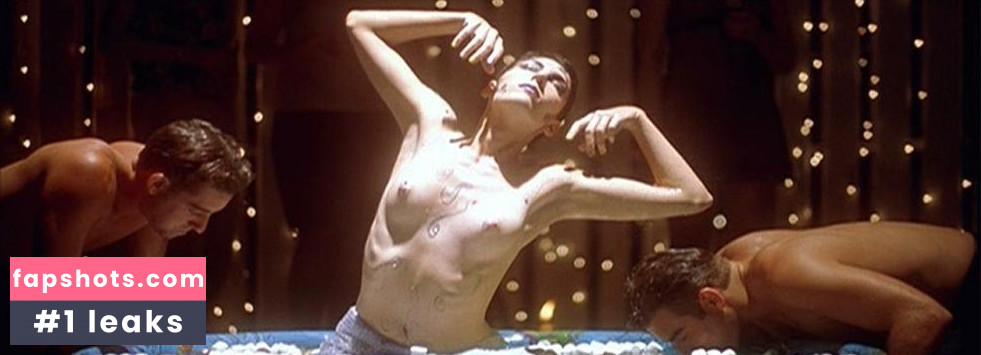 Summer Makovkin gallery photo #3