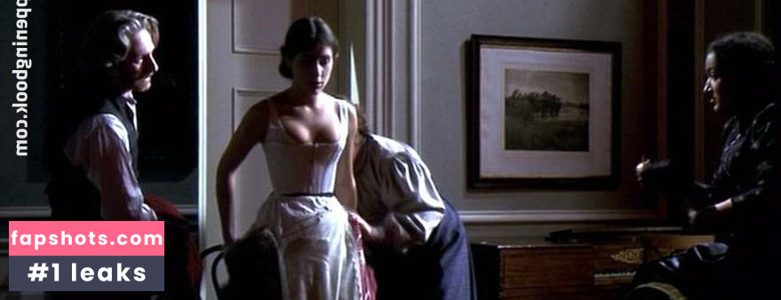 Summer Phoenix gallery photo #20