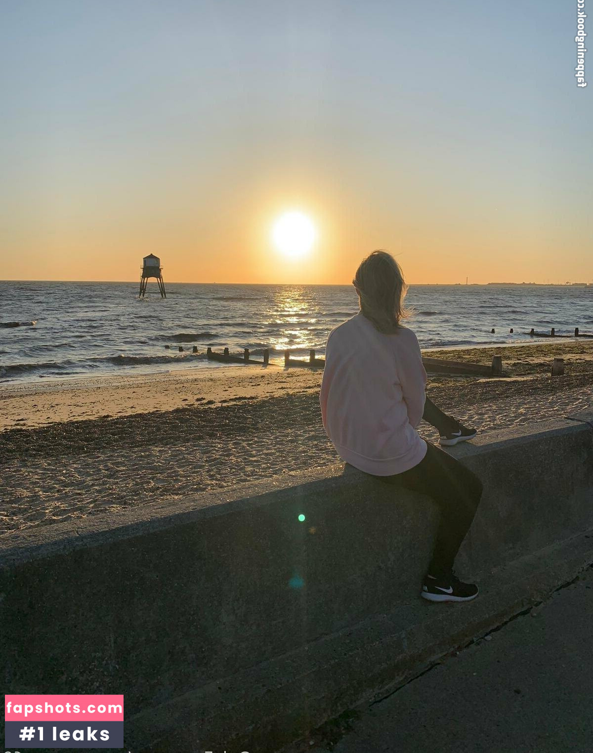 Summer Rose gallery photo #34