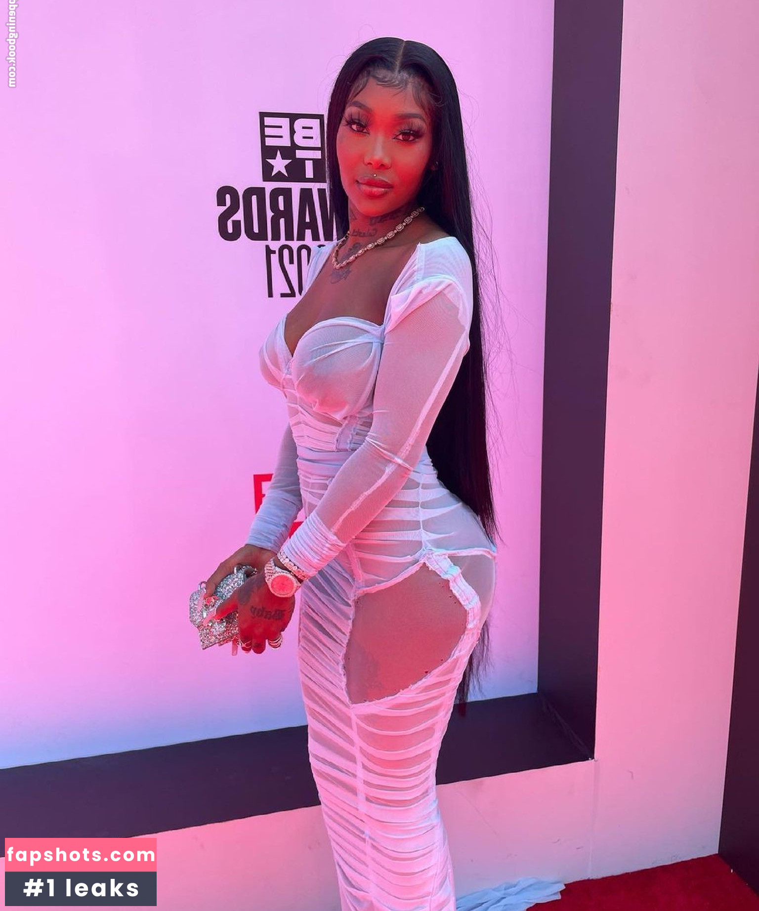 Summer Walker Nude Leaks OnlyFans Photos #35 - LeakJerk