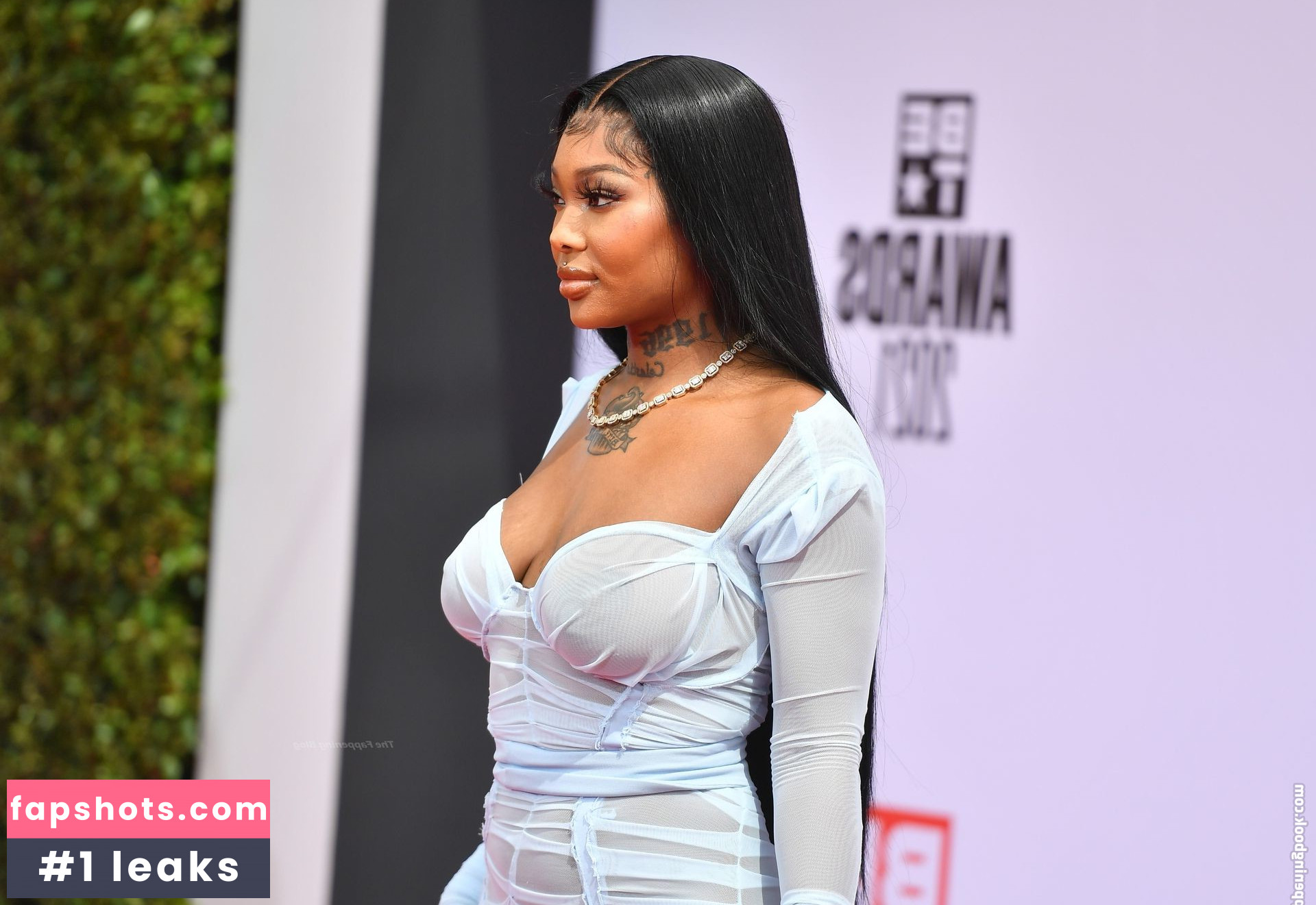 Summer Walker Nude Leaks OnlyFans Photos #41 - LeakJerk