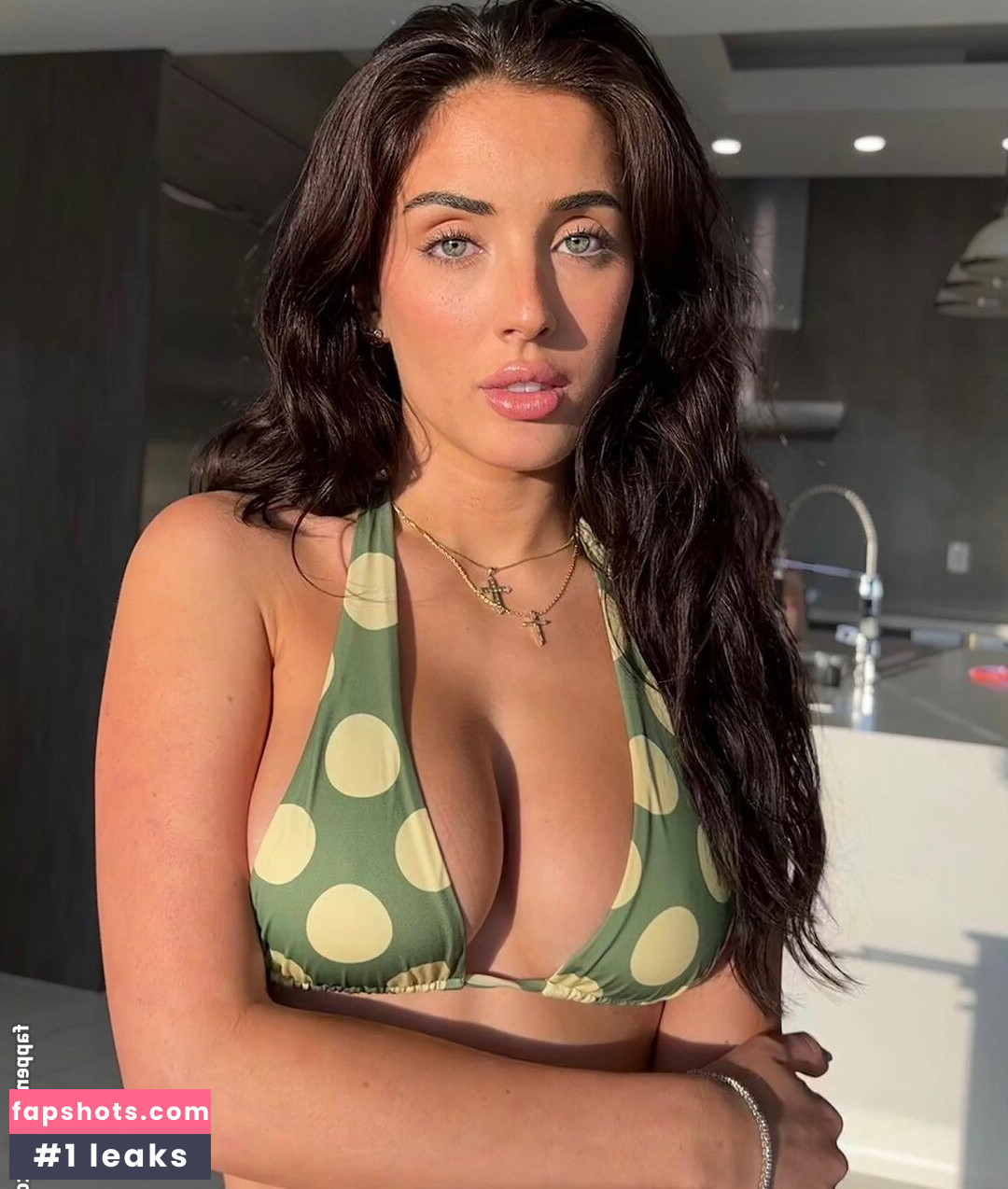 Sumner Stroh gallery photo #60