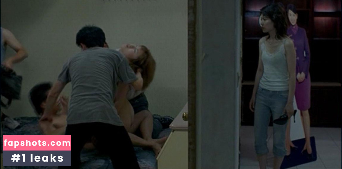 Sumomo Yozakura nude babe gallery