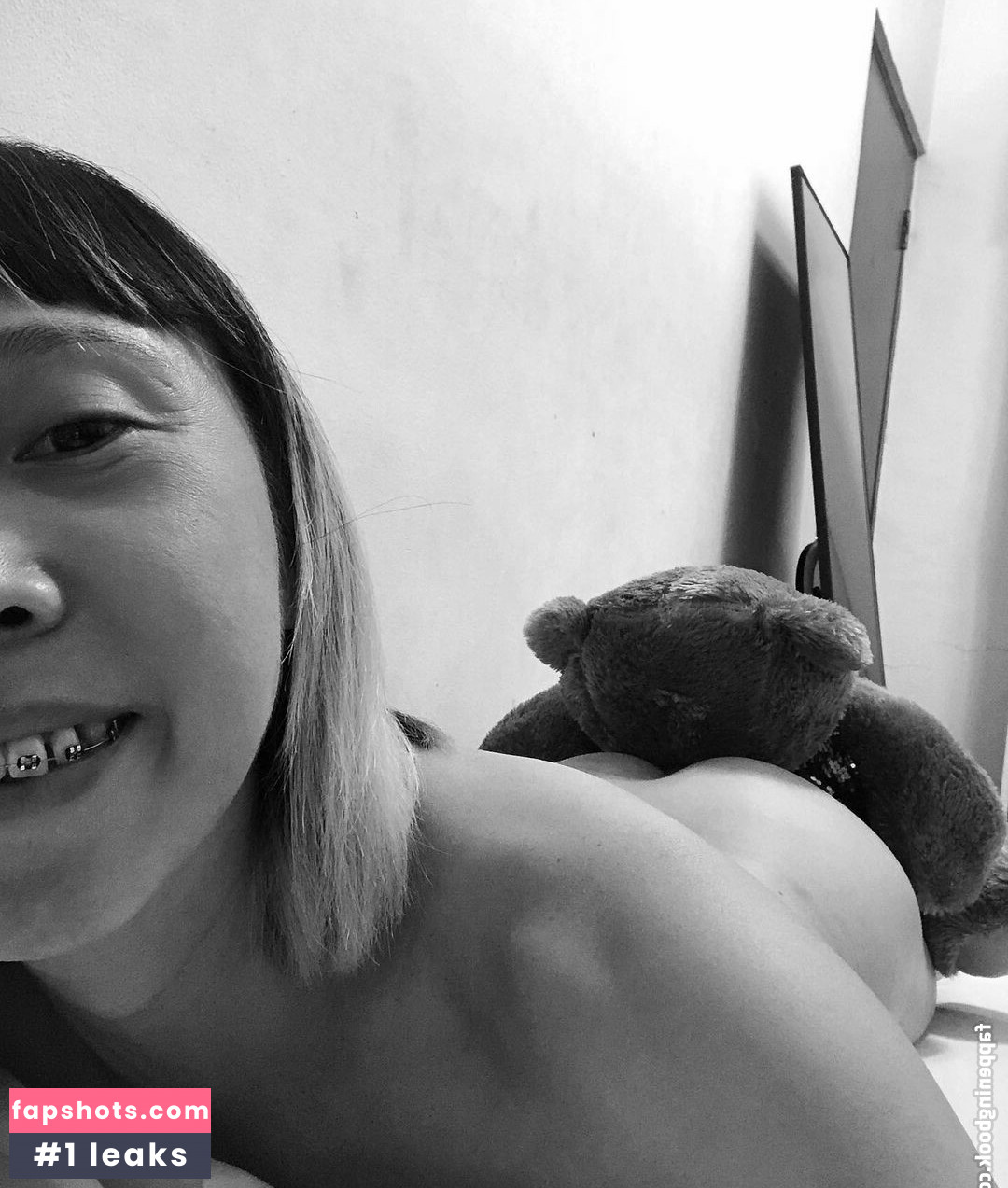 Sun Erich gallery photo #3