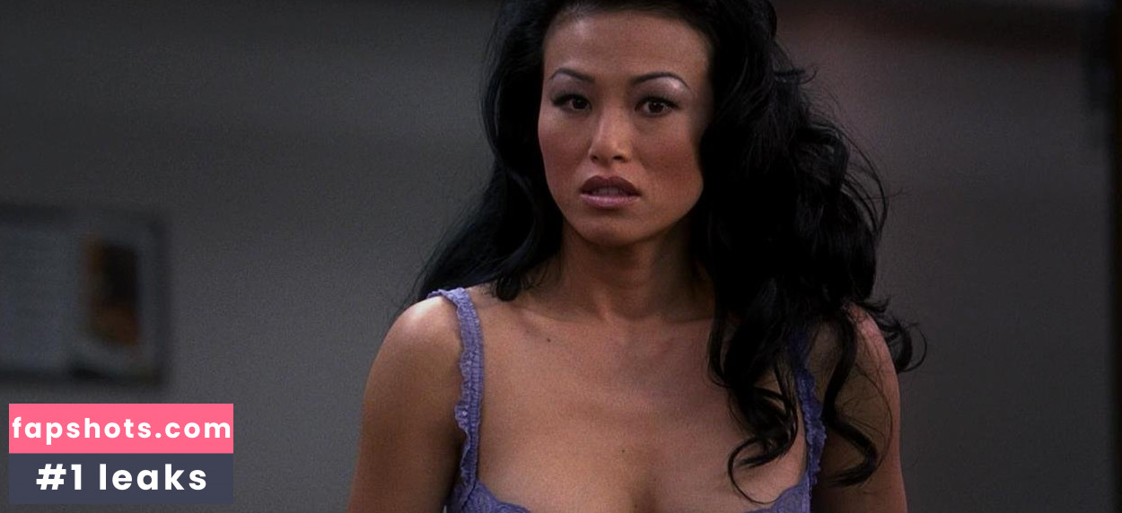 Sung Hi Lee gallery photo #61