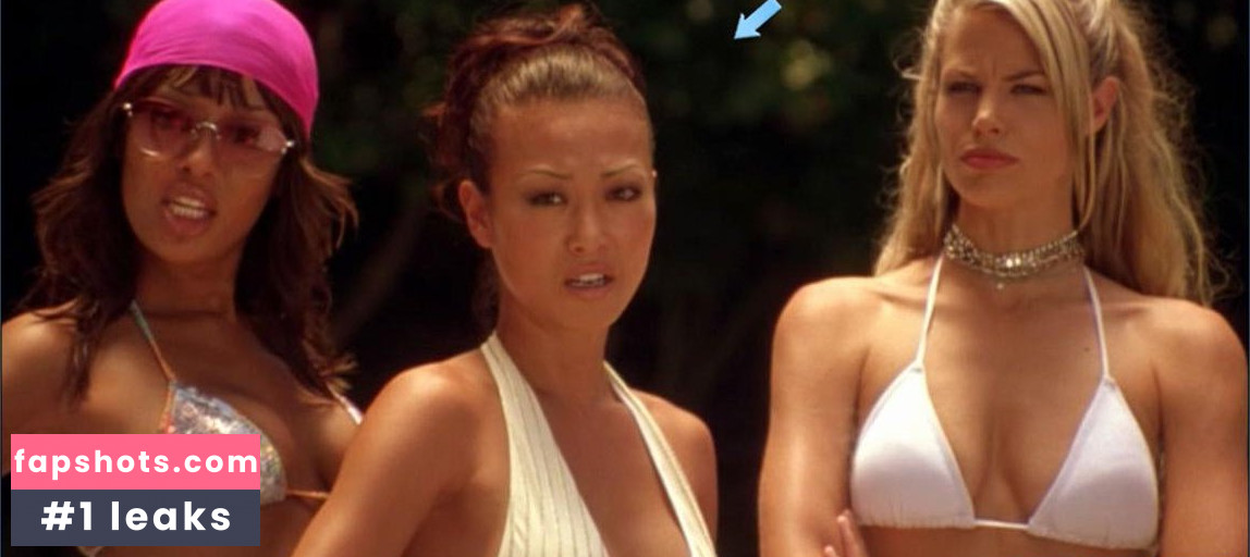 Sung Hi Lee gallery photo #76