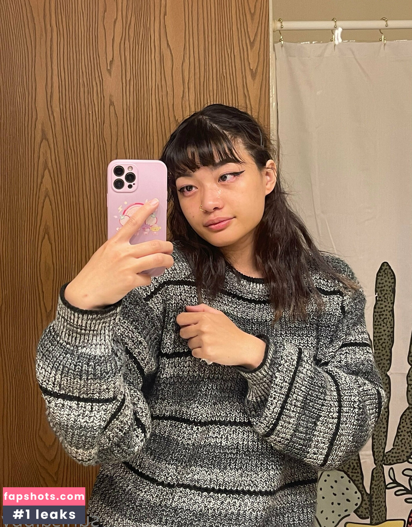 sunisa.bby gallery photo #2