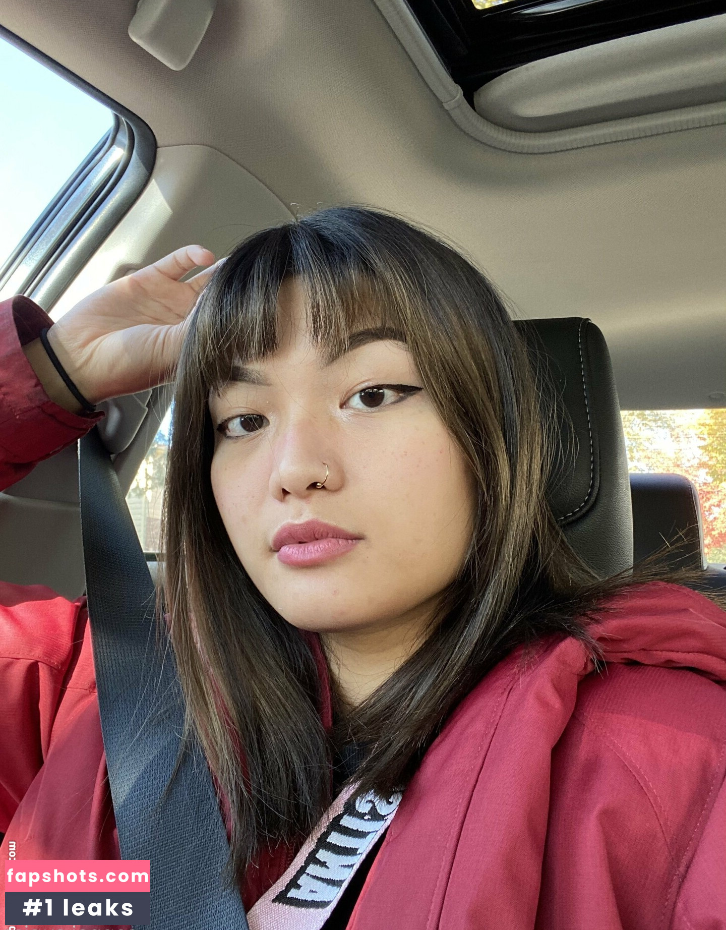 sunisa.bby gallery photo #10