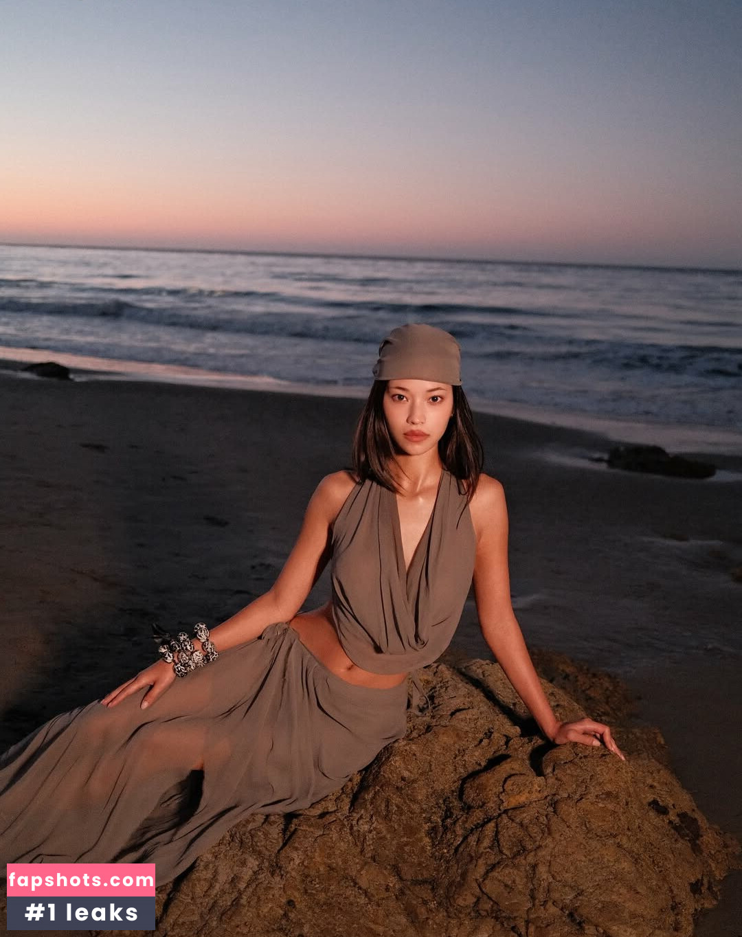 Sunjos asmr gallery photo #15