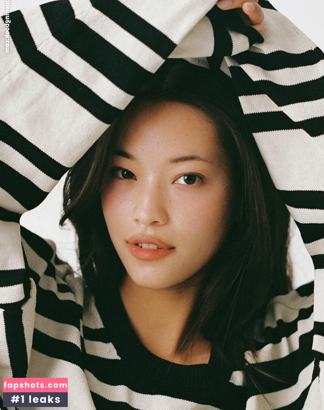 Sunjos asmr gallery photo #16