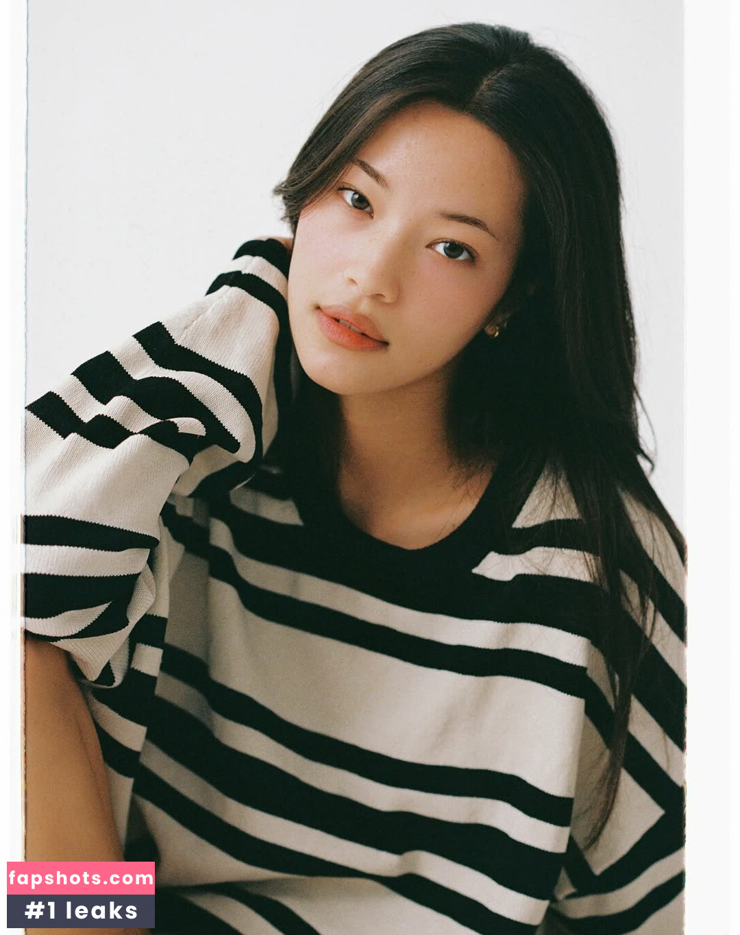 Sunjos asmr gallery photo #20